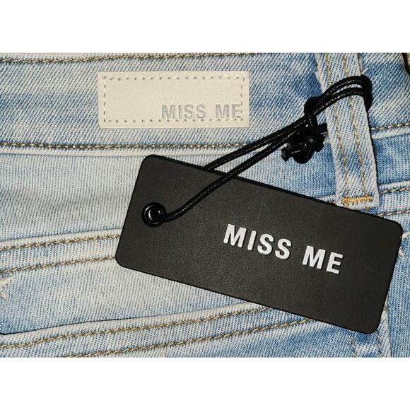 Miss Me Shorts Women 25 Blue Cut-Off Denim Fringe Embroidered Star Jeans NWT - Picture 7 of 7